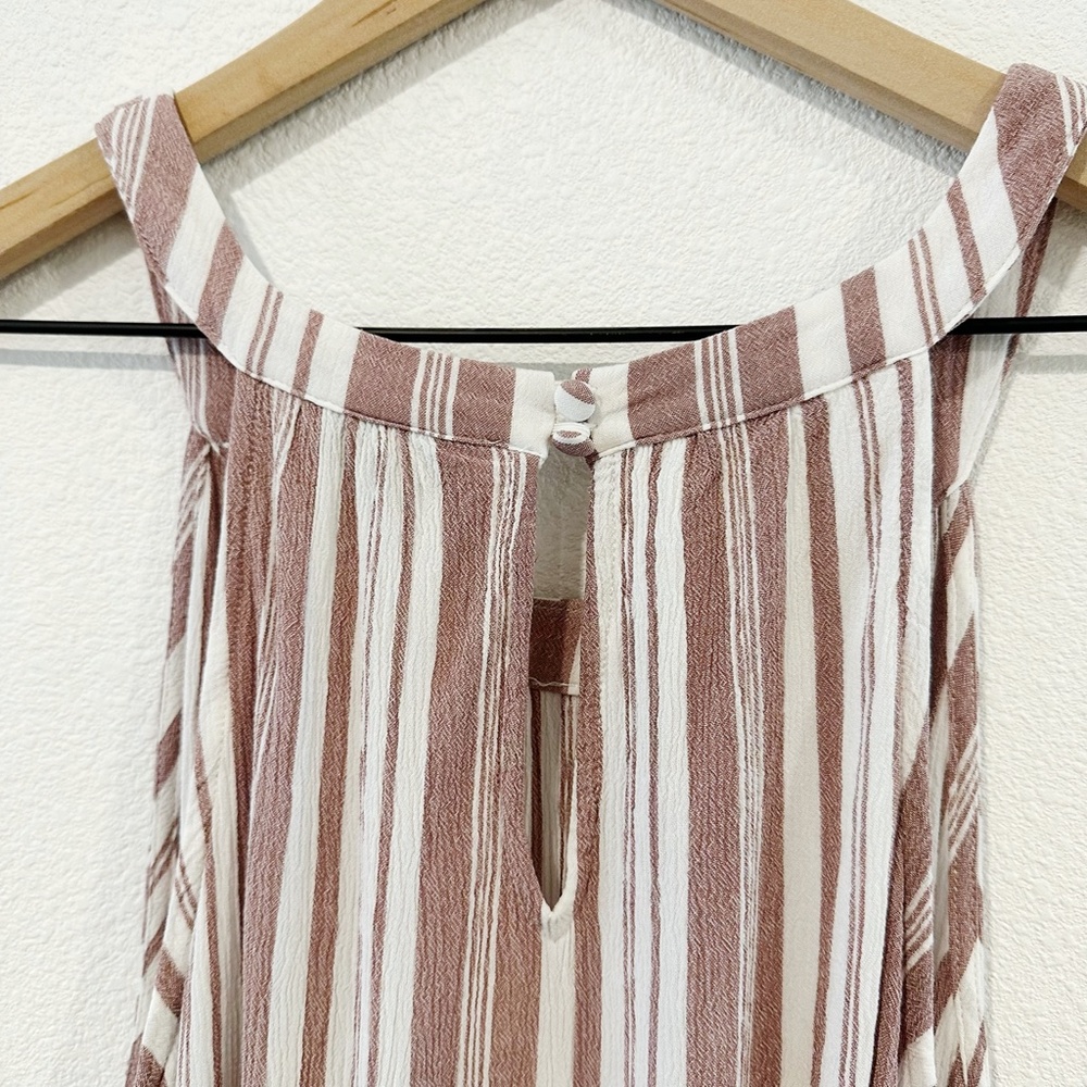 Torrid Keyhole Back High Neck Tank |R6 - Picture 8 of 9